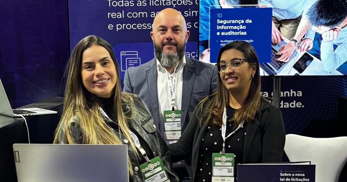 Na foto: Nathália Souza, Patrícia De Sá, Leandro Rubio e Natalie Bertolli representando o Portal BBMNET no CSC.